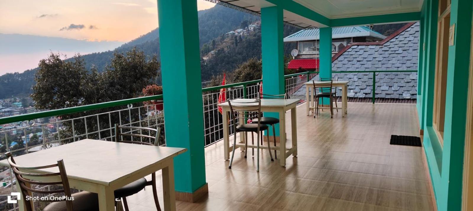 Jagatram Niwas Guesthouse Dharamkot Dharamshala Esterno foto