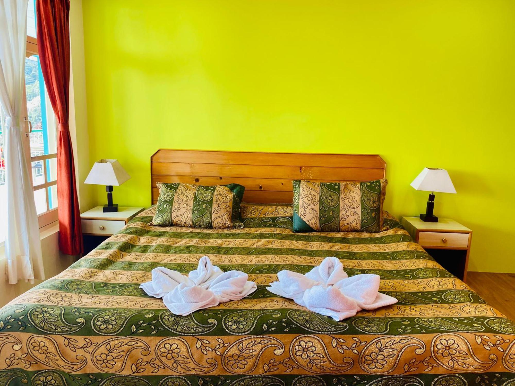 Jagatram Niwas Guesthouse Dharamkot Dharamshala Esterno foto
