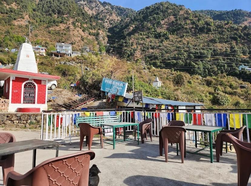 Jagatram Niwas Guesthouse Dharamkot Dharamshala Esterno foto