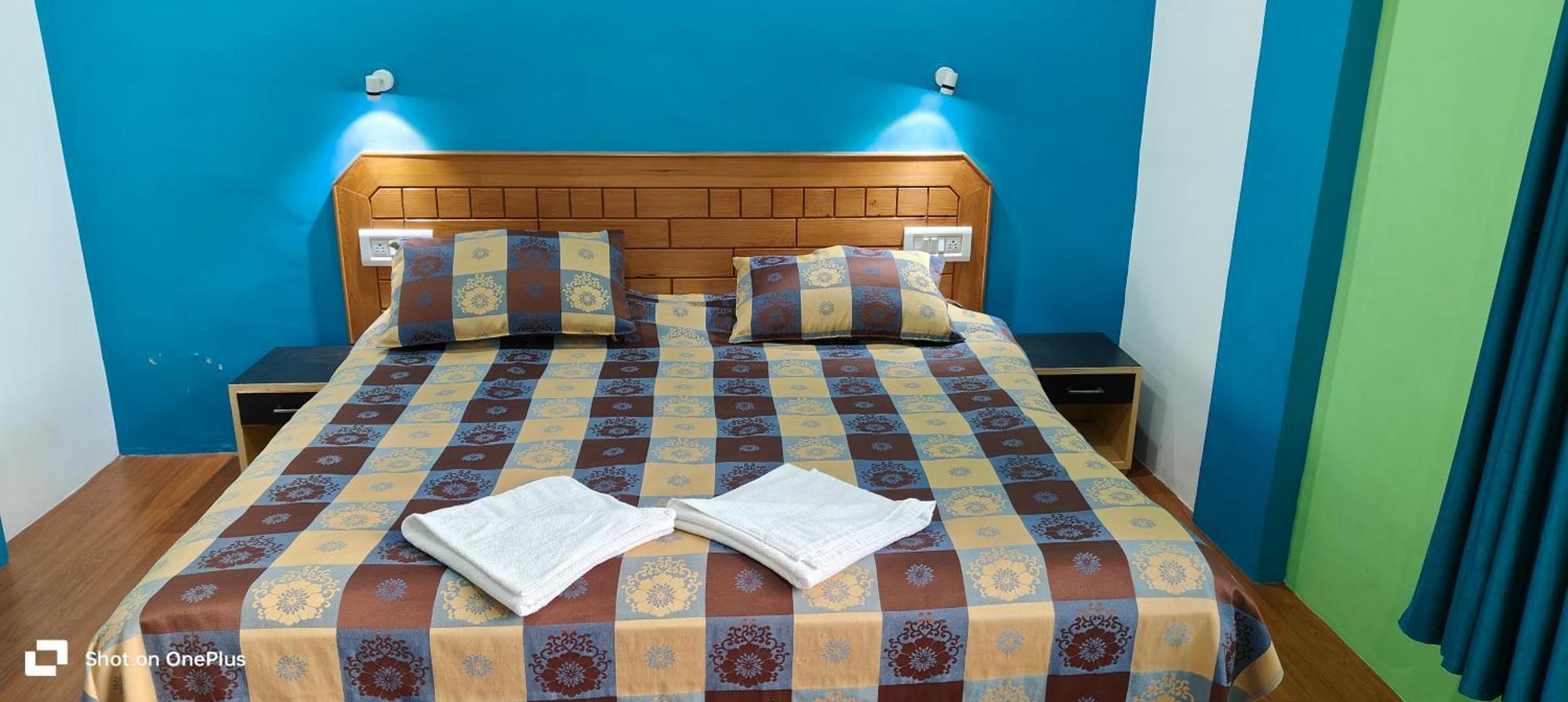 Jagatram Niwas Guesthouse Dharamkot Dharamshala Esterno foto