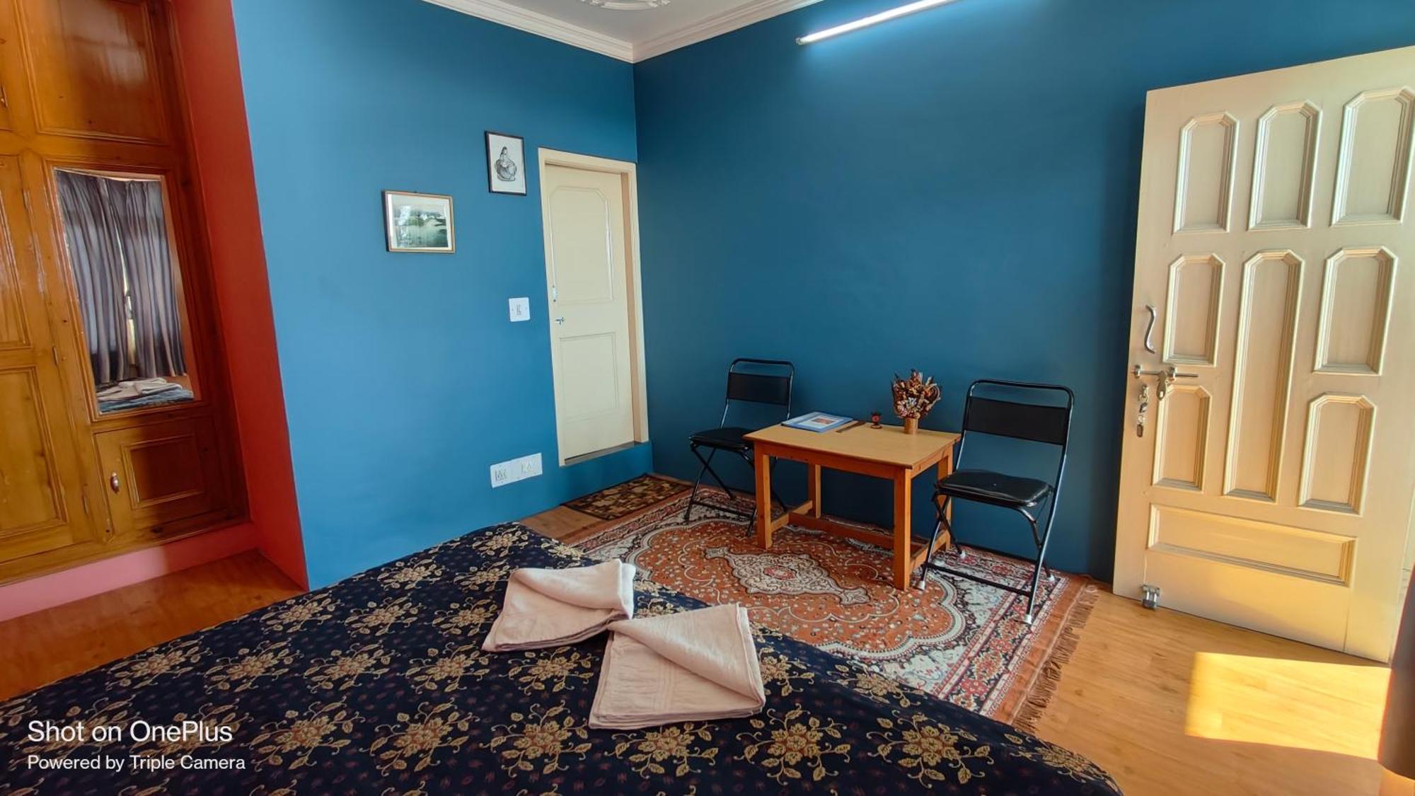 Jagatram Niwas Guesthouse Dharamkot Dharamshala Esterno foto