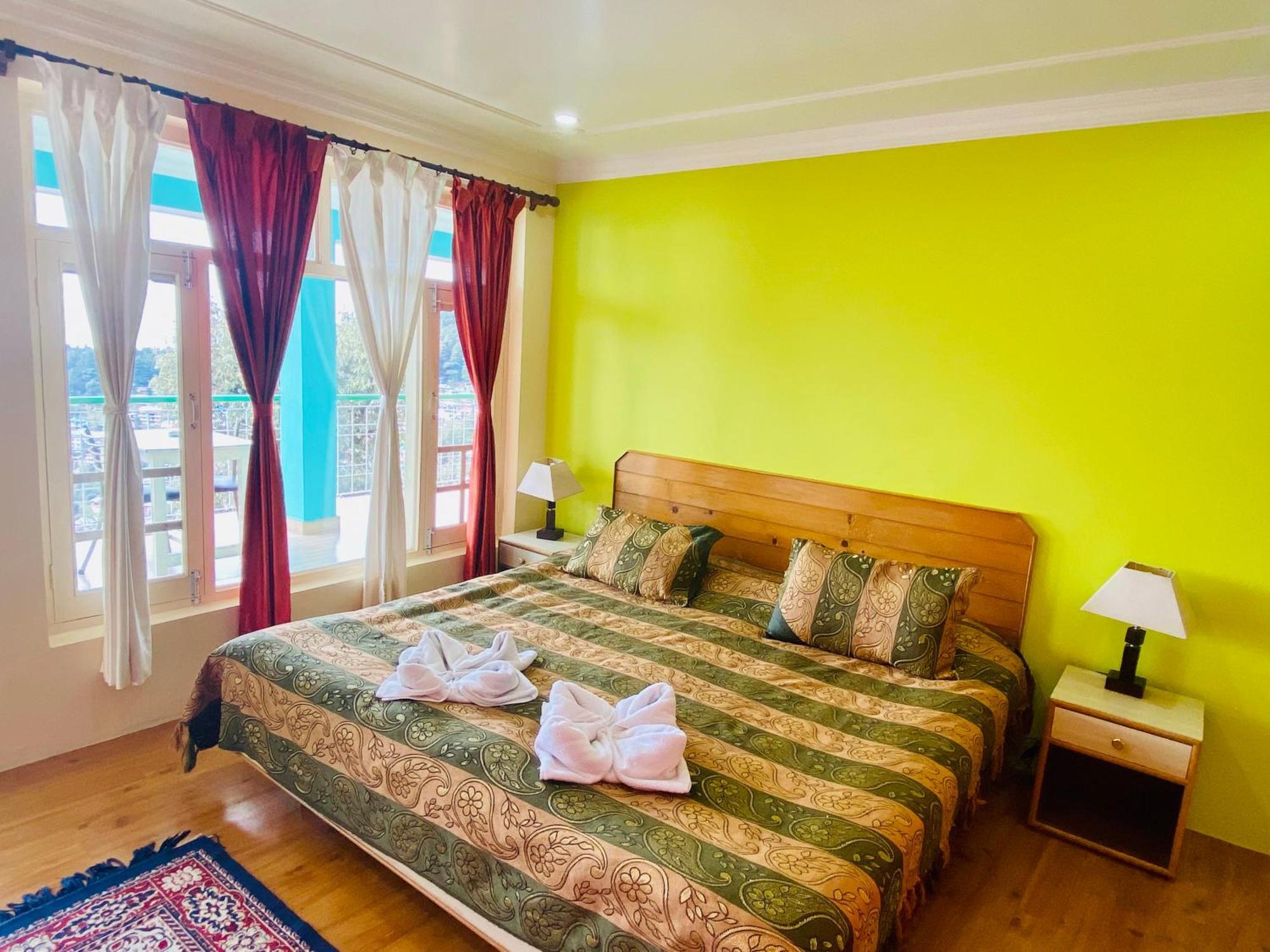Jagatram Niwas Guesthouse Dharamkot Dharamshala Esterno foto